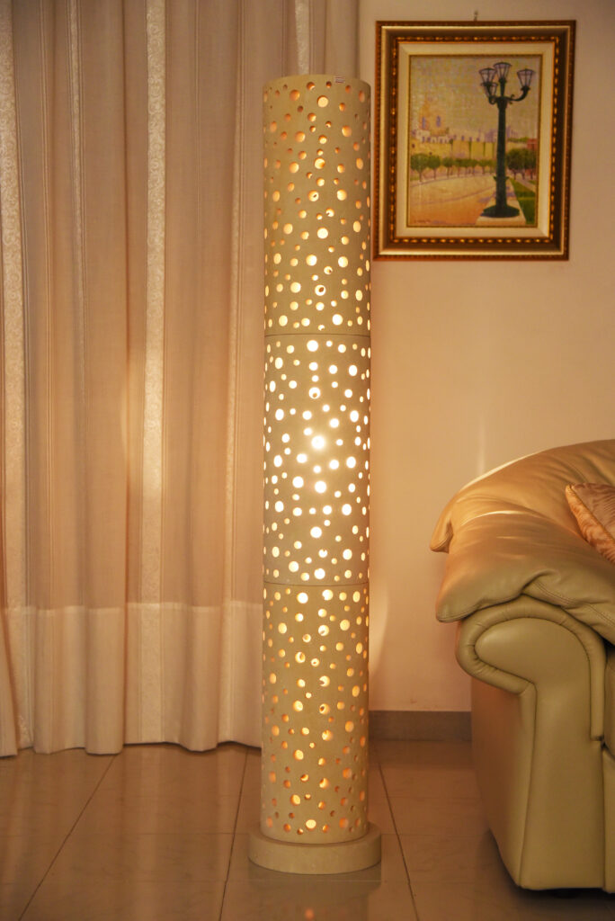 piantana in pietra leccese - Texunshop.com
